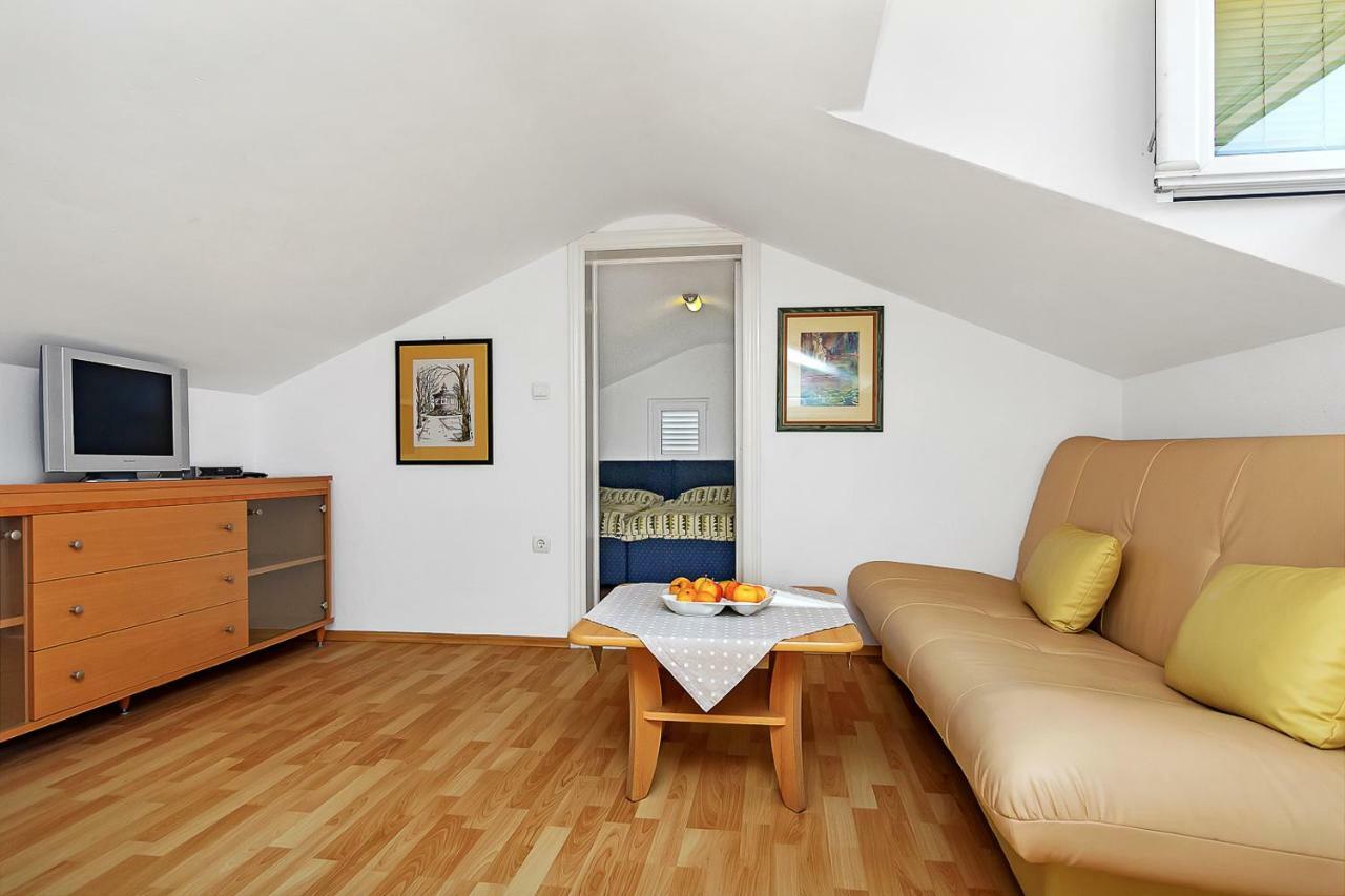 Villa Vranic Apartments Макарска Экстерьер фото